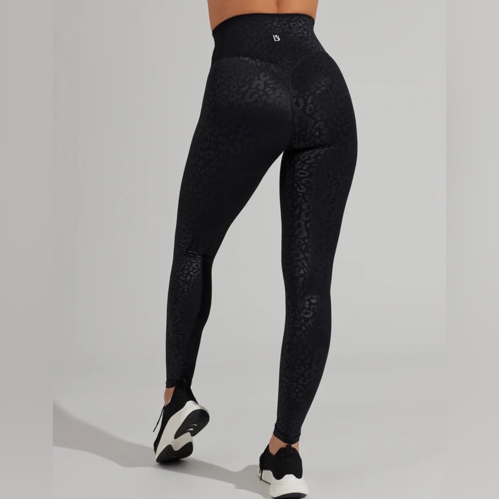 BuffBunny Rebel Legging